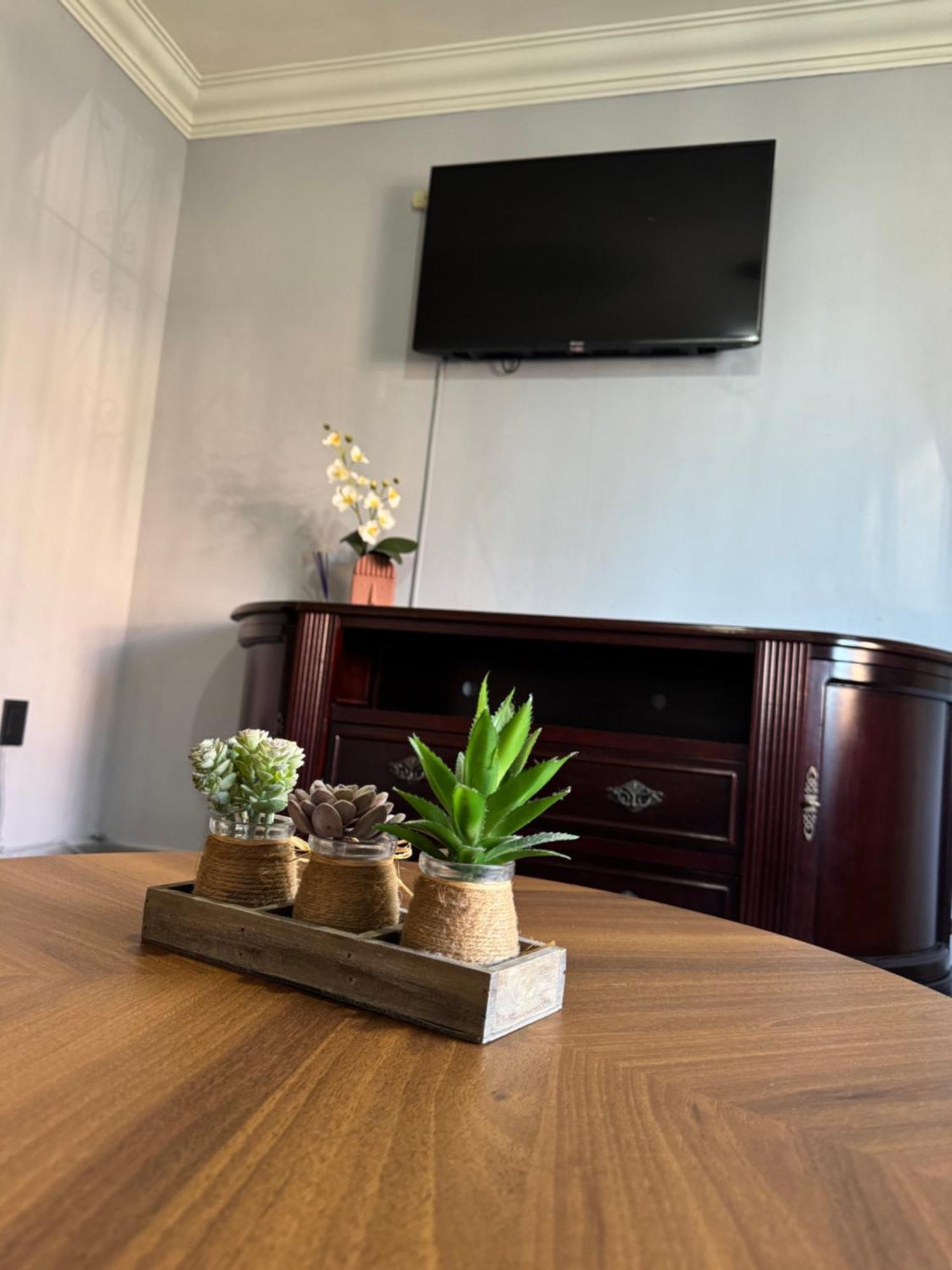 Zona Dorada: Amplio Departamento Para 12 Mazatlán Buitenkant foto
