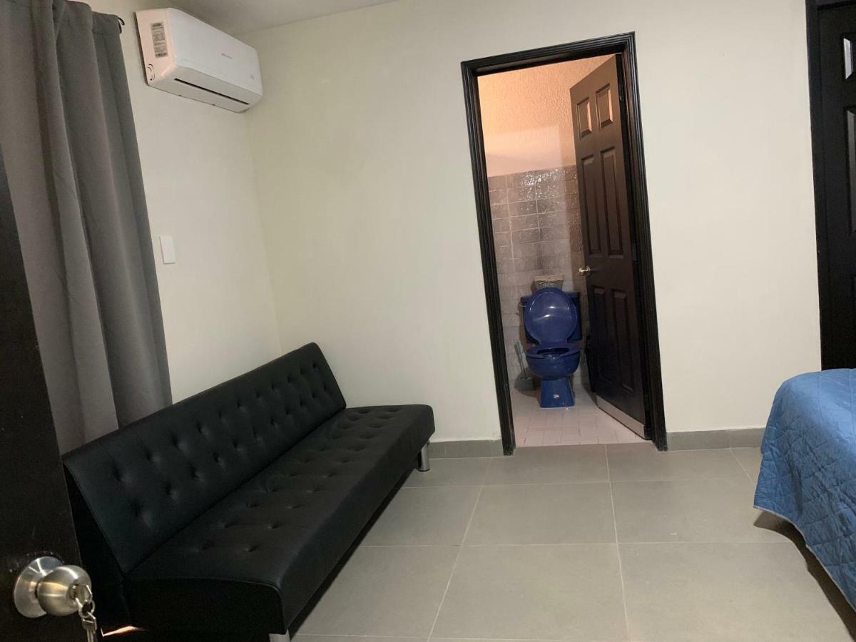 Zona Dorada: Amplio Departamento Para 12 Mazatlán Buitenkant foto