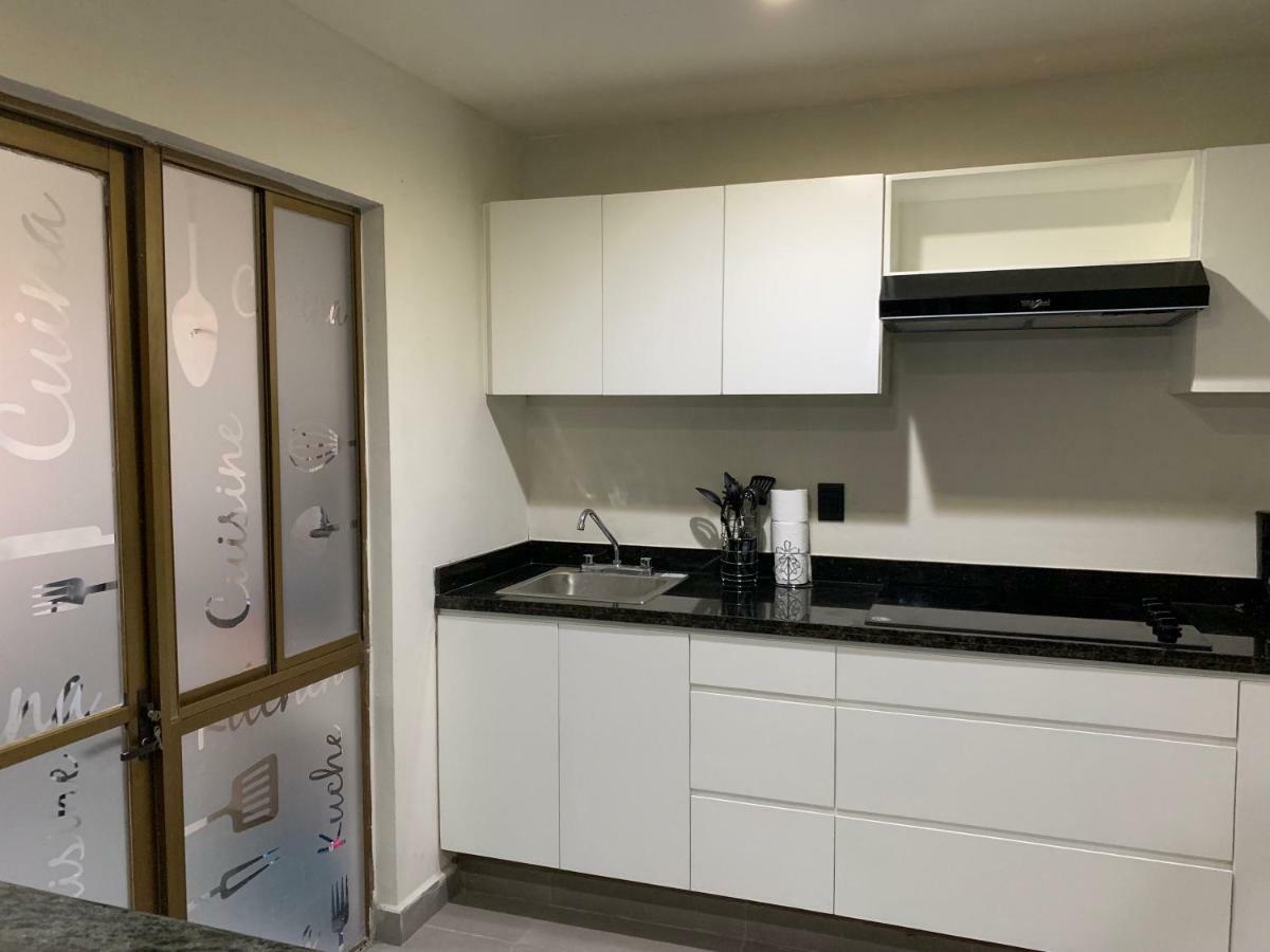 Zona Dorada: Amplio Departamento Para 12 Mazatlán Buitenkant foto